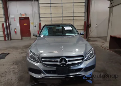 2015 Mercedes-Benz C 300 Luxury/Sport из США, поврежденный, VIN 55SWF4JB2FU046325
